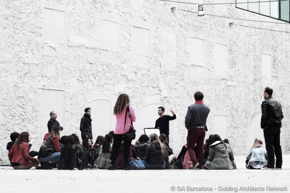 Guiding Architects Barcelona