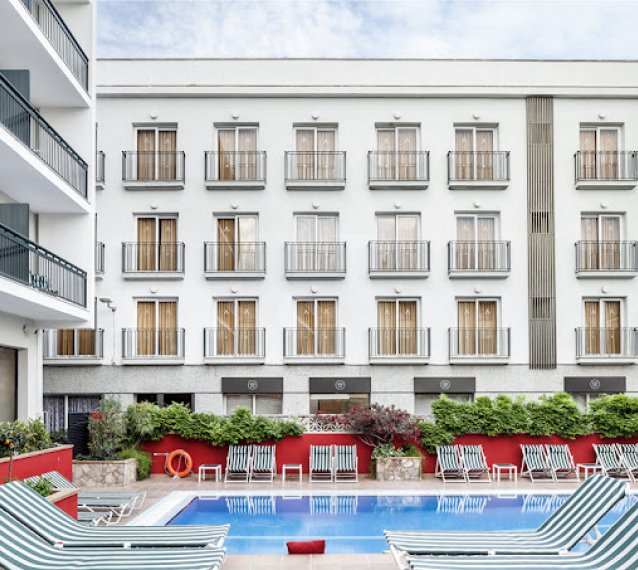 AQUA HOTEL BERTRAN PARK