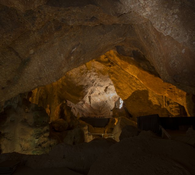 Coves de Montserrat