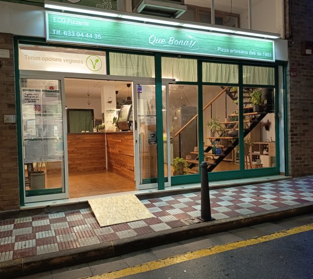 ECO Pizzeria Que Bona!!