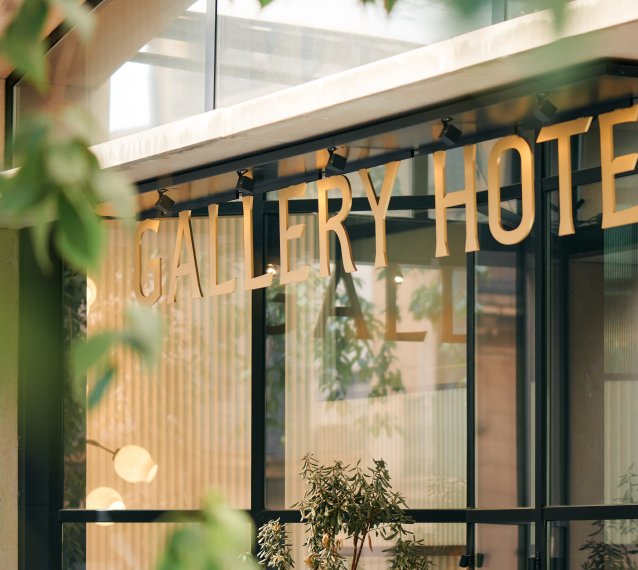 GALLERY HOTEL